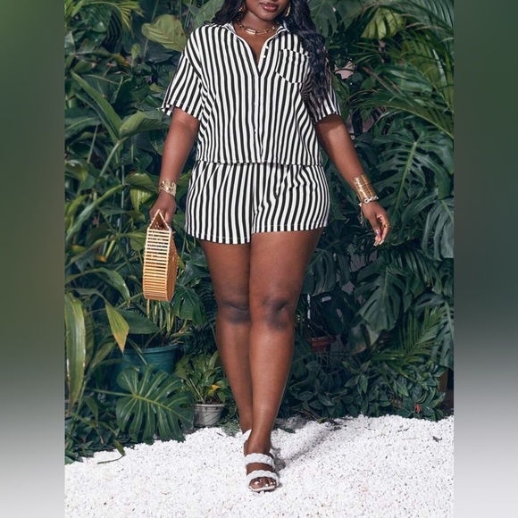 SHEIN | Black and White Striped Two-Piece Set - Picture 4 of 6